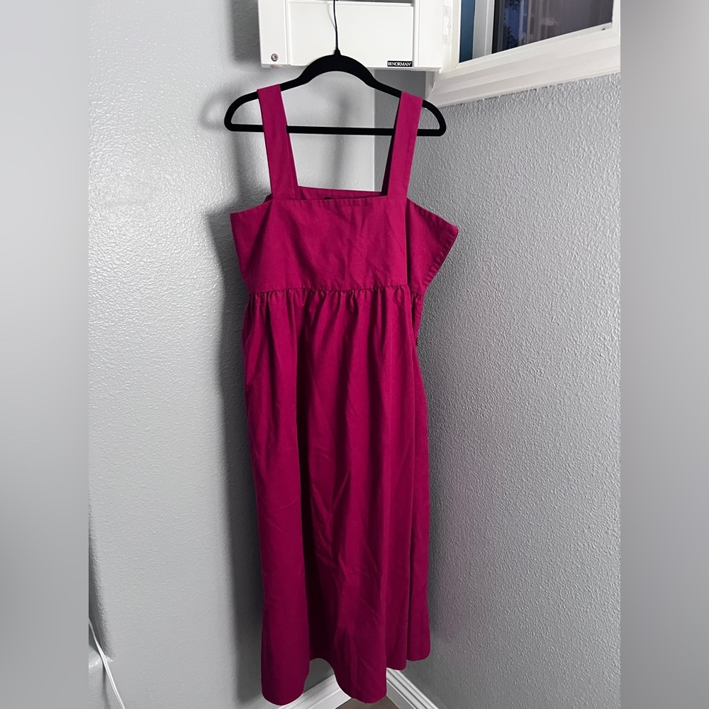 Elegant Pink Sleeveless Dress